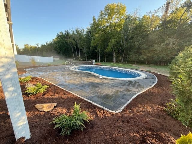 Gallery photos for Stunning Venetia Backyard Oasis Transformation: Image #2