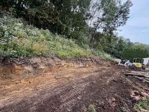 Gallery photos for Boulder Retaining Wall and Patio Expansion by BDH Landscaping: Image #2