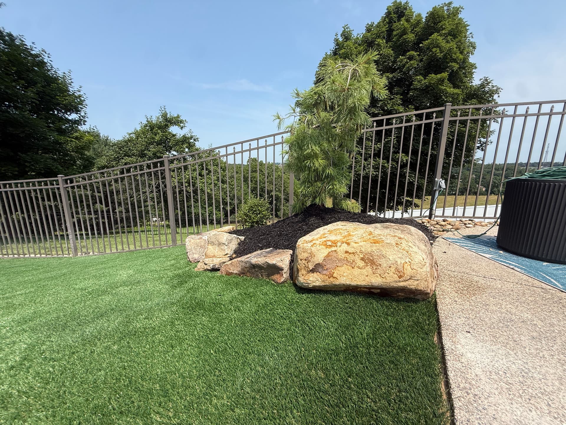 Gallery photos for Turf Install and Boulder Landscape Design That Actually Holds Up: Image #4
